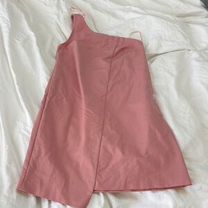 Elegant Pink One-Shoulder Dress